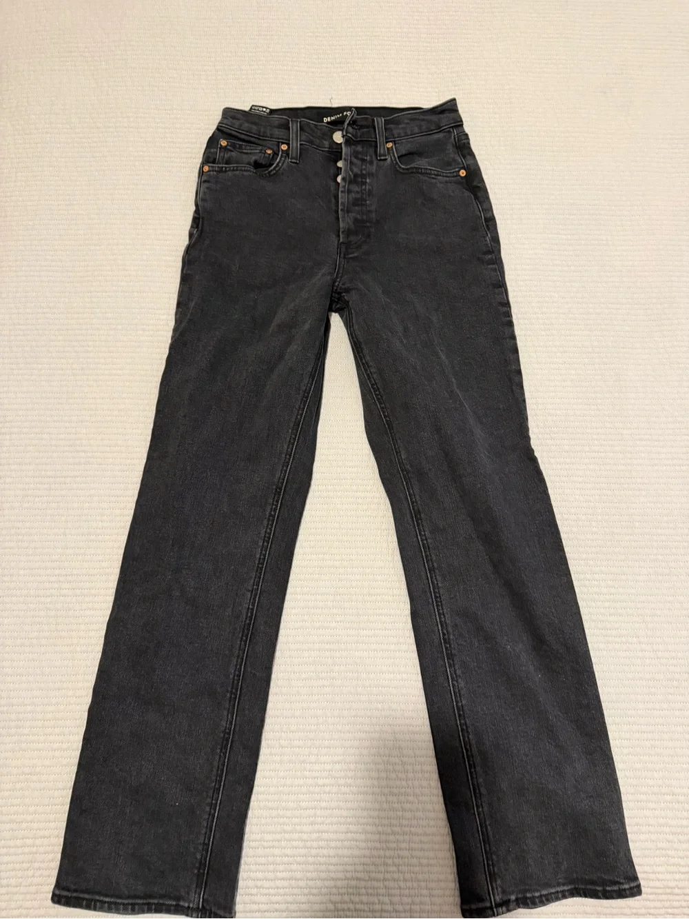 Black Men’s Straight-Leg Jeans